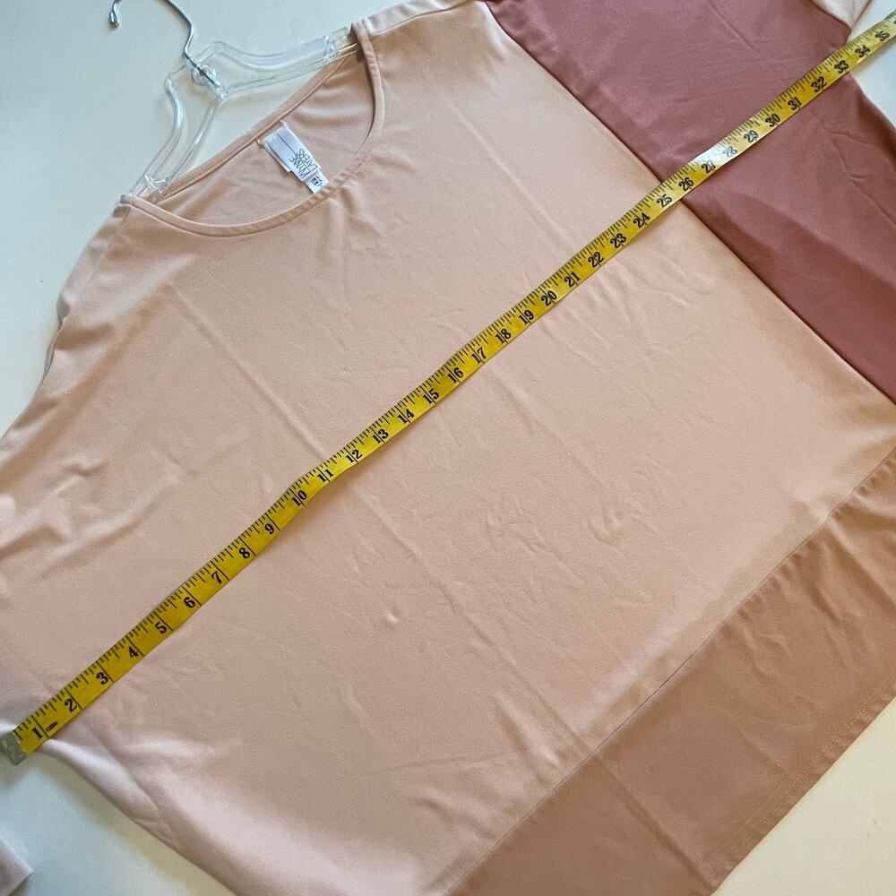 WynneLayers Luxe Crepe Colorblock Top Womens Large Shell Pink Camel Marla Wynne - Picture 7 of 9